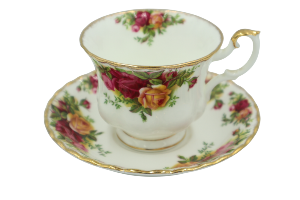 Royal Albert Country Roses Teacup and Saucer Set