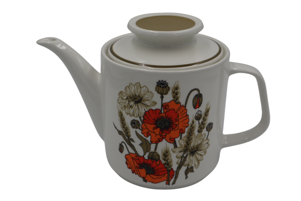 J&G Meakin Poppy Teapot